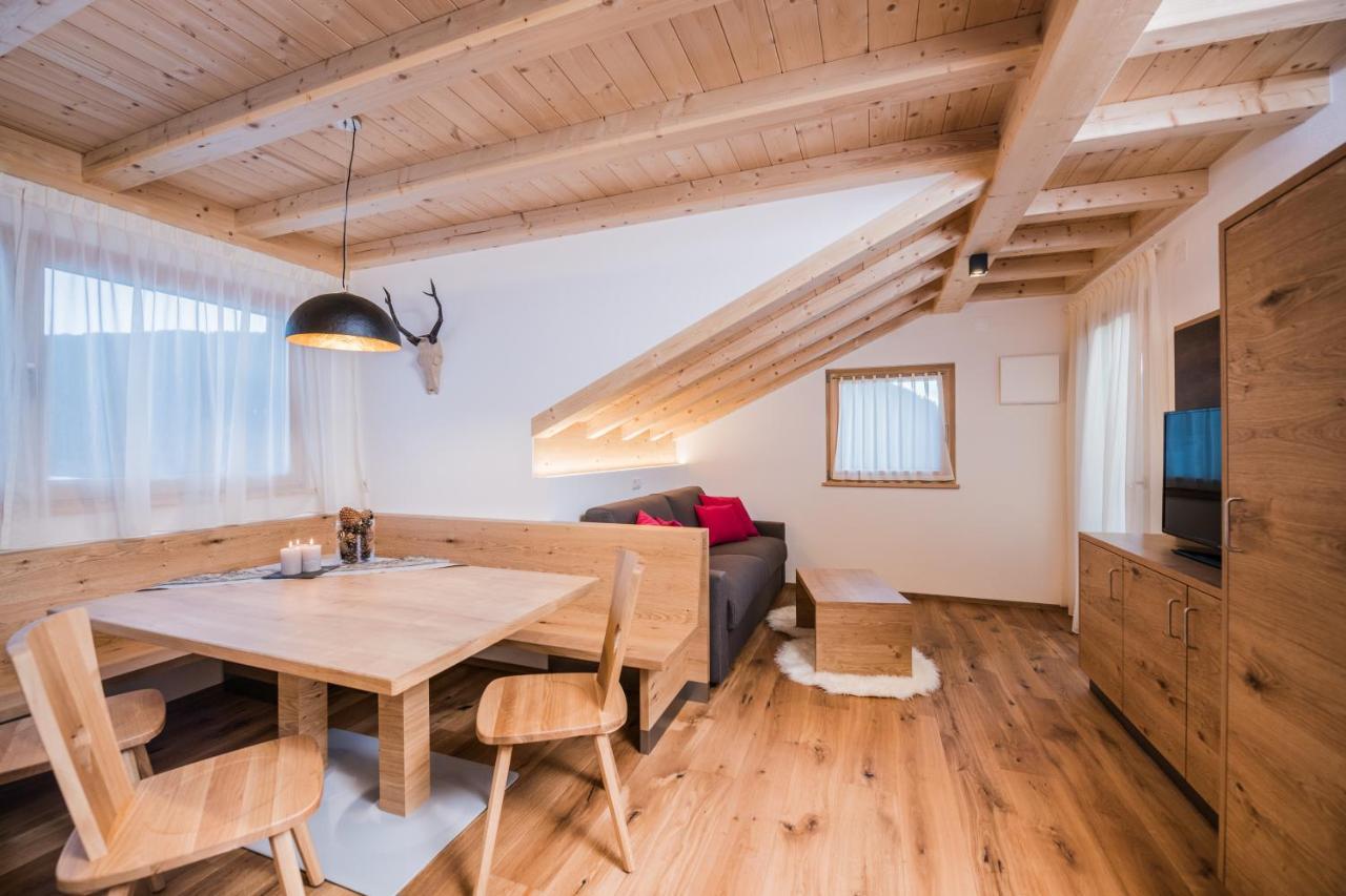 Toninghof Aparthotel Dobbiaco Eksteriør bilde